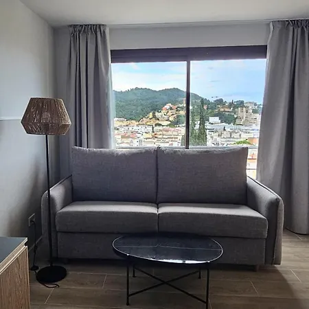 Aparthotel Feelathome Vil-la Romana Tossa de Mar
