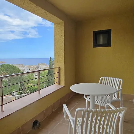 Feelathome Vil-la Romana Aparthotel Tossa de Mar