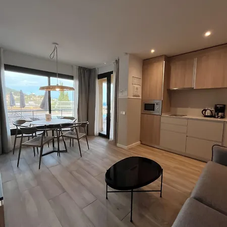 Апарт-отель Feelathome Vil-la Romana *