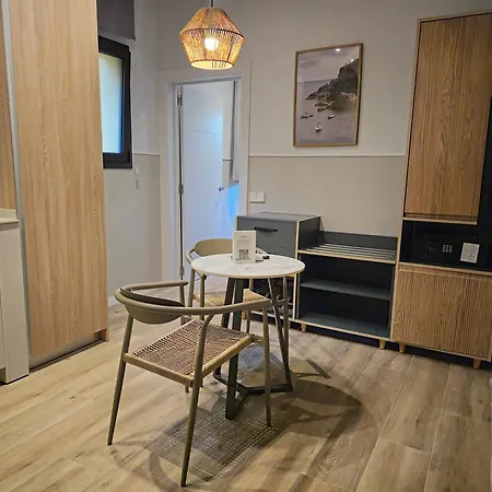 Apart-hotel Feelathome Vil-la Romana