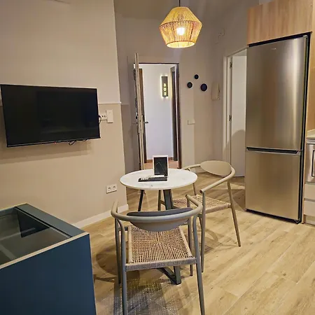 Feelathome Vil-la Romana Apart-hotel