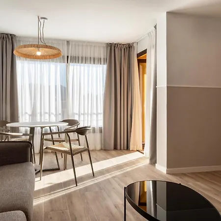 Feelathome Vil-la Romana 4*