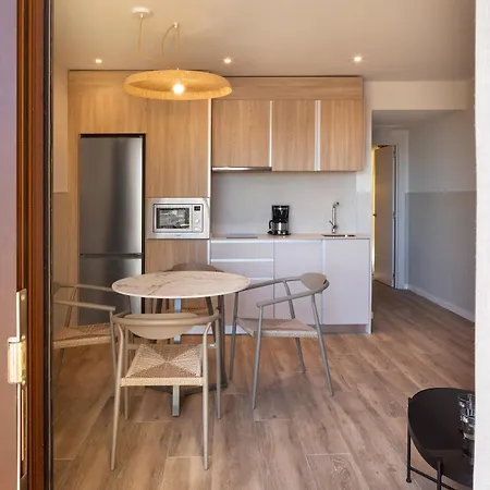 Feelathome Vil-la Romana شقة فندقية 4*
