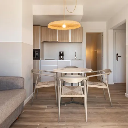شقة فندقية Feelathome Vil-la Romana 4*