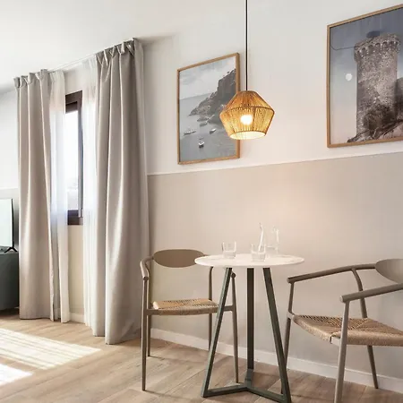 Feelathome Vil-la Romana شقة فندقية توسا ذي مار