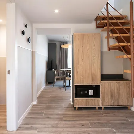 Feelathome Vil-la Romana 4* توسا ذي مار