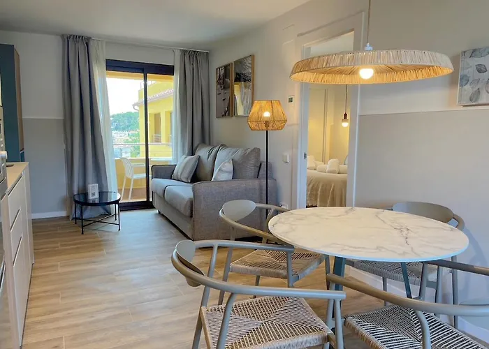 Feelathome Vil-la Romana Tossa de Mar