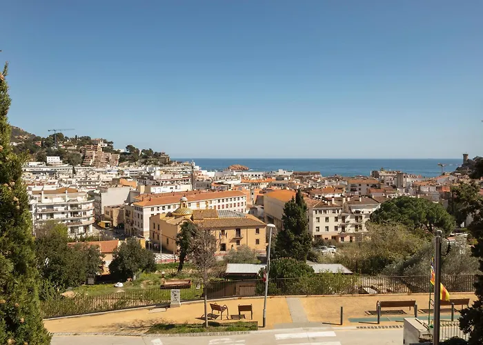 Feelathome Vil-la Romana Ξενοδοχείο με διαμερίσματα 4*