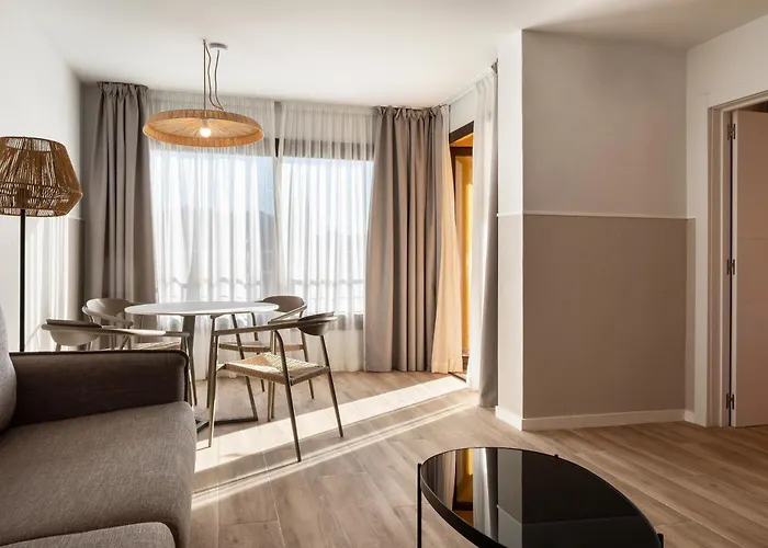 Feelathome Vil-la Romana 4*