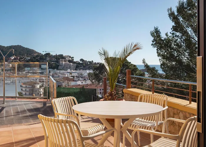 Feelathome Vil-la Romana Ξενοδοχείο με διαμερίσματα 4*