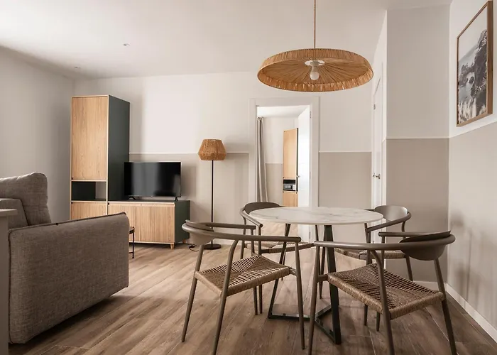 Ξενοδοχείο με διαμερίσματα Feelathome Vil-la Romana Τόσα ντε Μαρ